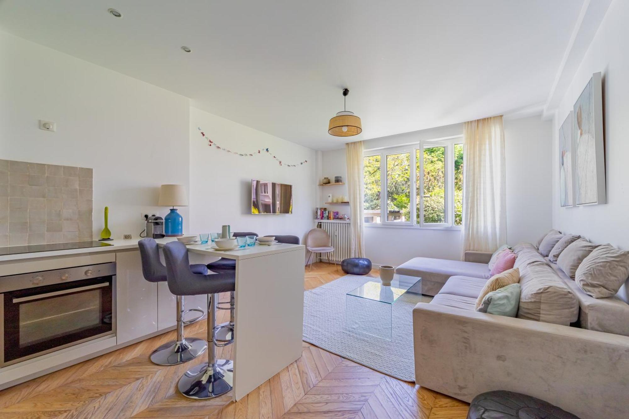 Nice Stay In City Center With Parking Μπουλόν-Μπιγιανκούρ Εξωτερικό φωτογραφία